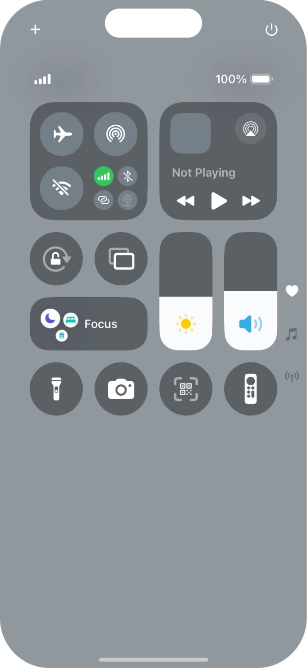 Press the flight mode icon to turn the function on or off. Press the flight mode icon to turn the function on or off.