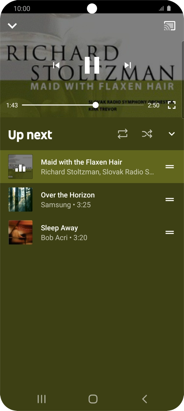 Press the repeat icon to turn the function on or off.