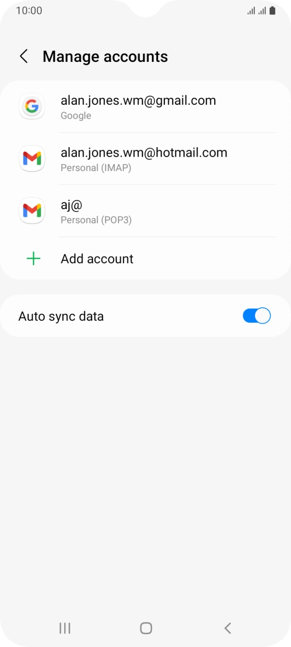 Press the indicator next to 'Auto sync data' to turn the function on or off. Press the indicator next to 'Auto sync data' to turn the function on or off.