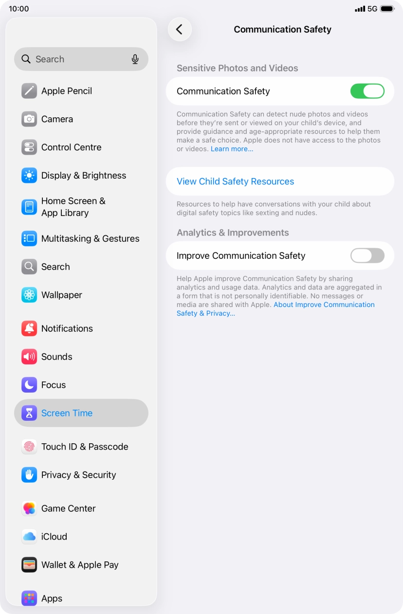 Press the indicator next to 'Communication Safety' to turn the function on or off. Press the indicator next to 'Communication Safety' to turn the function on or off.