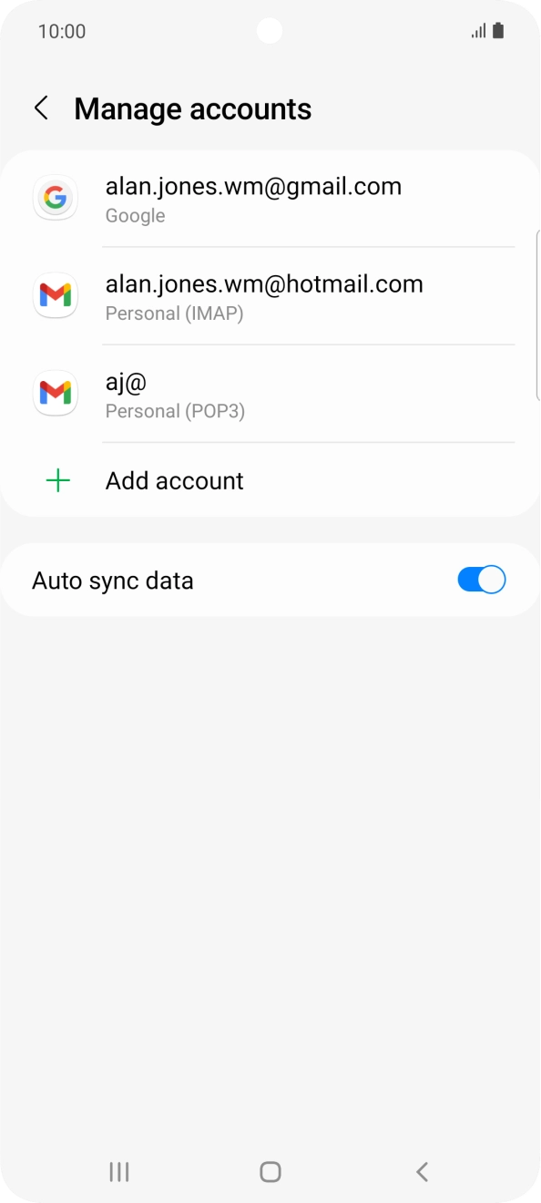 Press the indicator next to 'Auto sync data' to turn the function on or off. Press the indicator next to 'Auto sync data' to turn the function on or off.