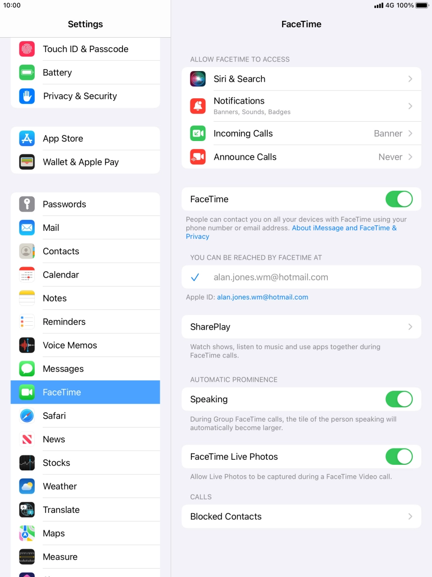 Press the indicator next to 'FaceTime' to turn the function on or off. Press the indicator next to 'FaceTime' to turn the function on or off.