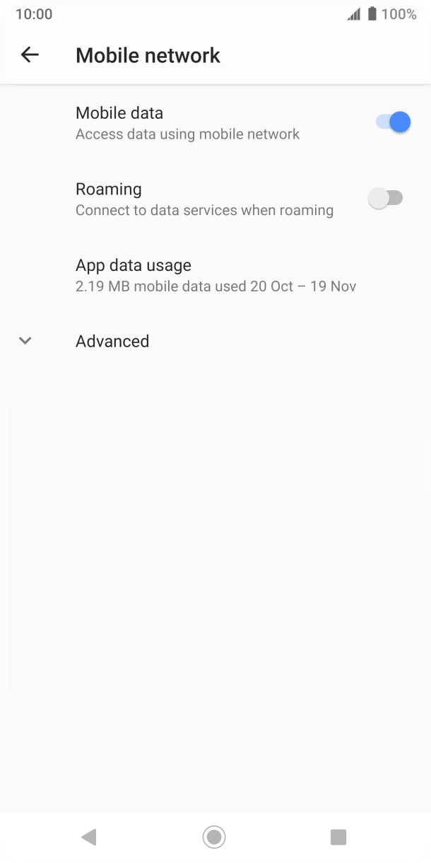 Press the indicator next to 'Roaming' to turn the function on or off. Press the indicator next to 'Roaming' to turn the function on or off.