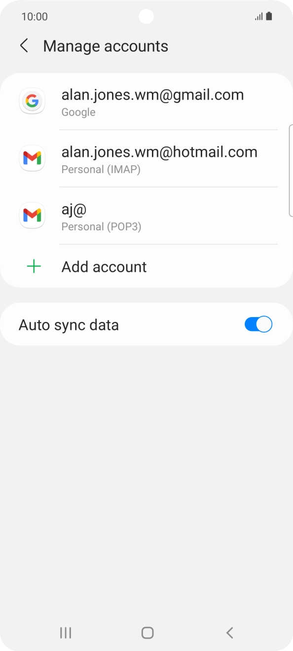 Press the indicator next to 'Auto sync data' to turn the function on or off.