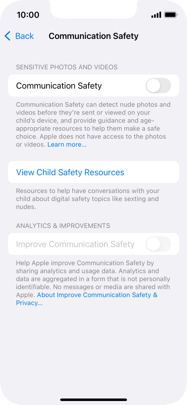 Press the indicator next to 'Communication Safety' to turn the function on or off. Press the indicator next to 'Communication Safety' to turn the function on or off.