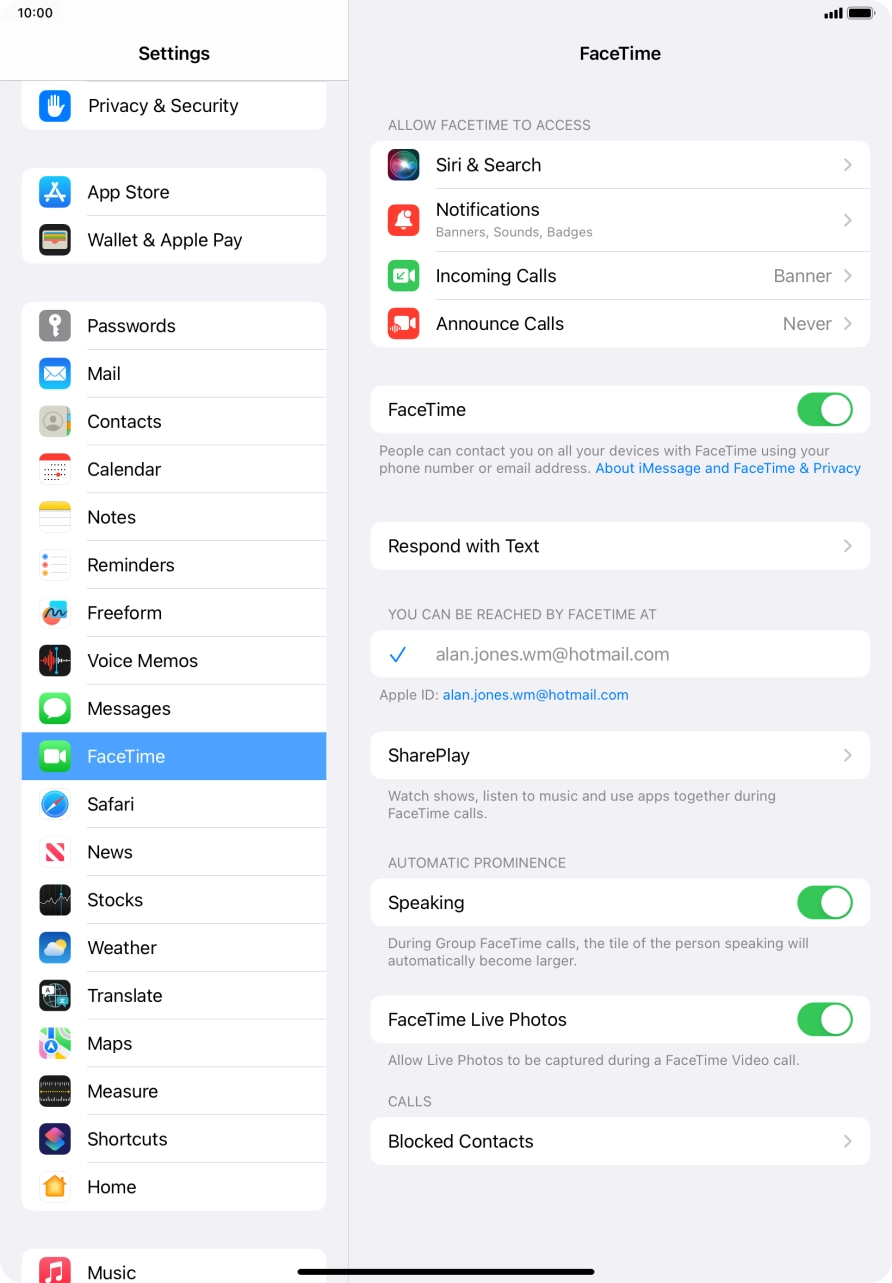 Press the indicator next to 'FaceTime' to turn the function on or off. Press the indicator next to 'FaceTime' to turn the function on or off.
