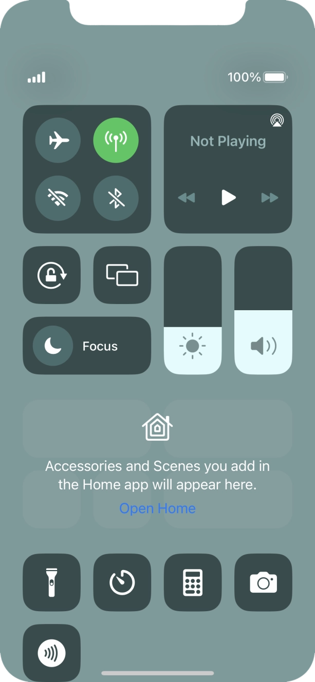 Press the flight mode icon to turn the function on or off. Press the flight mode icon to turn the function on or off.