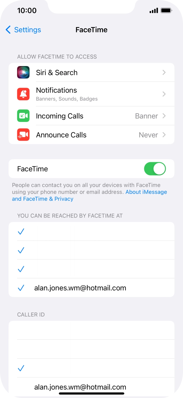 Press the indicator next to 'FaceTime' to turn the function on or off.