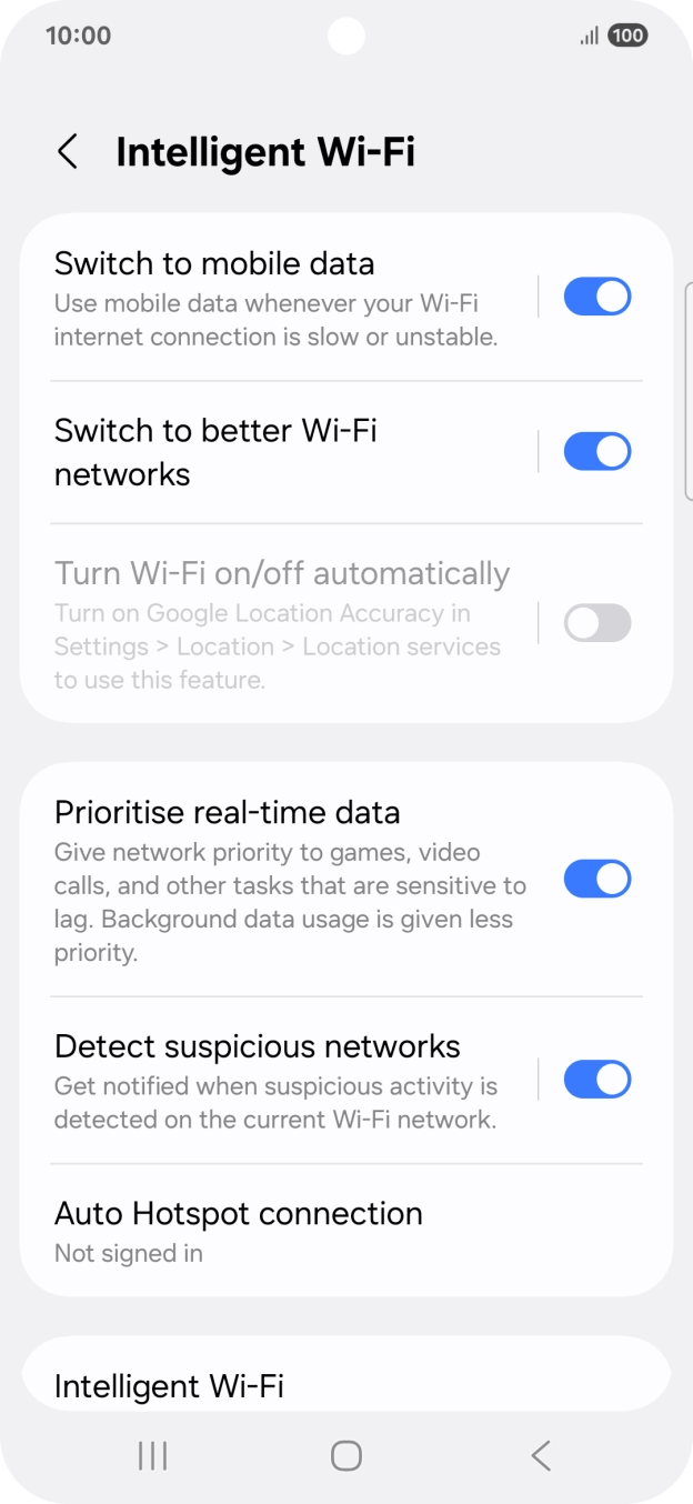 Press the indicator next to 'Switch to mobile data' to turn the function on or off. Press the indicator next to 'Switch to mobile data' to turn the function on or off.