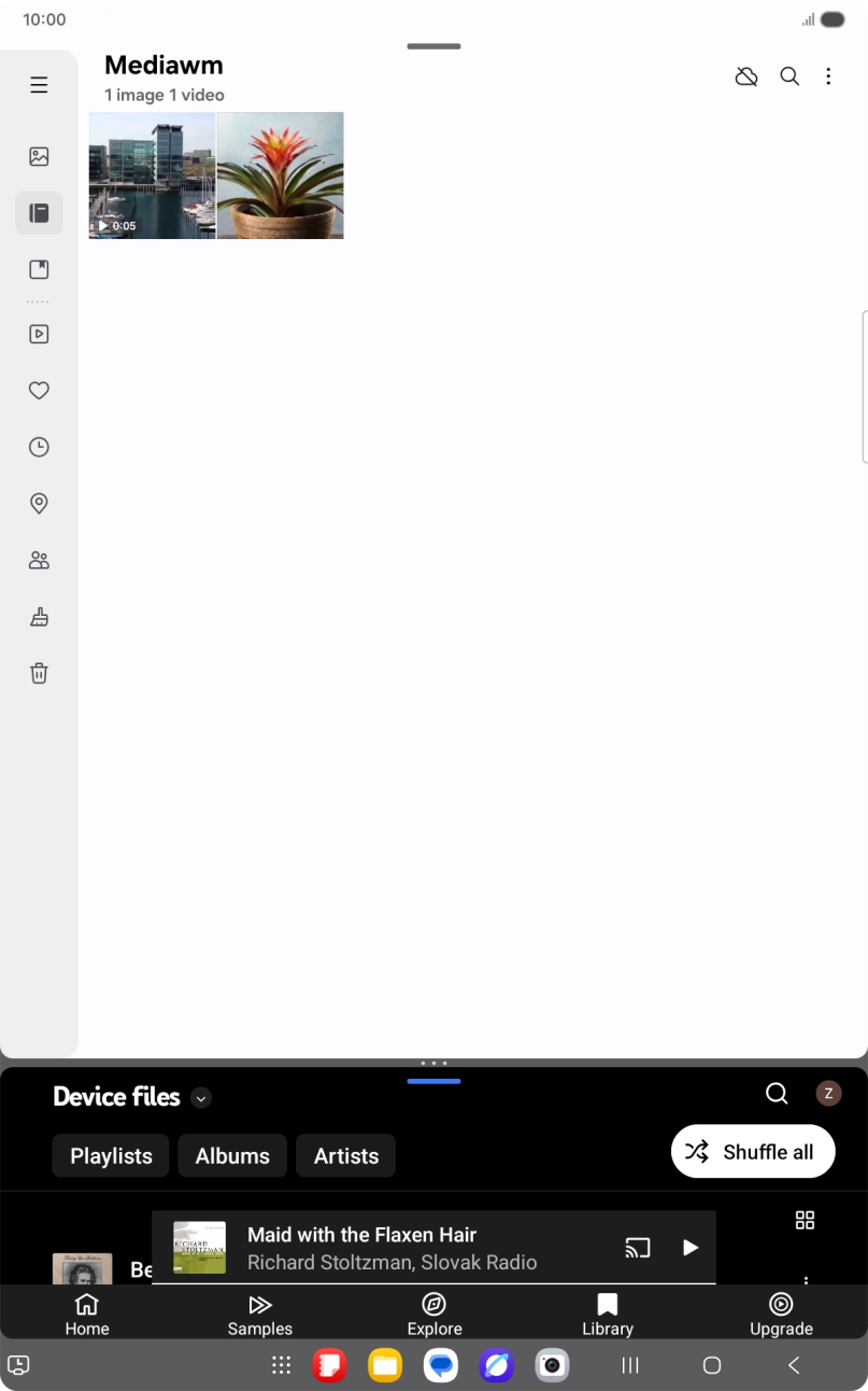 Drag up or down on the screen to adjust the application windows to the required size. Drag up or down on the screen to adjust the application windows to the required size.