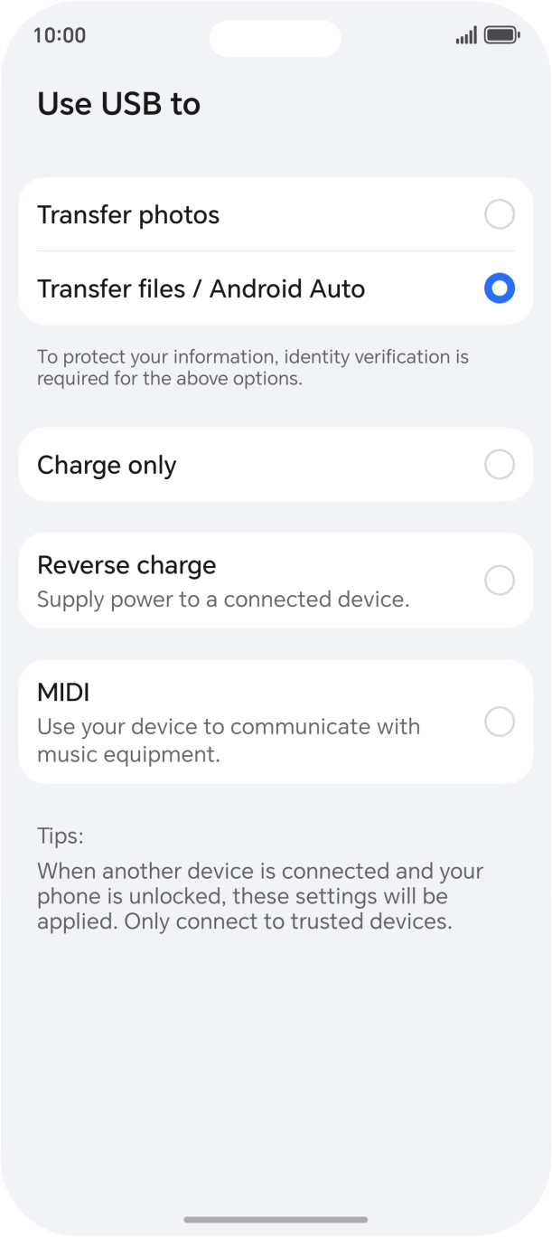 Press Transfer files / Android Auto. Press Transfer files / Android Auto.