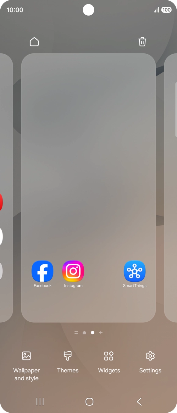 Press the remove icon to remove the home screen page.