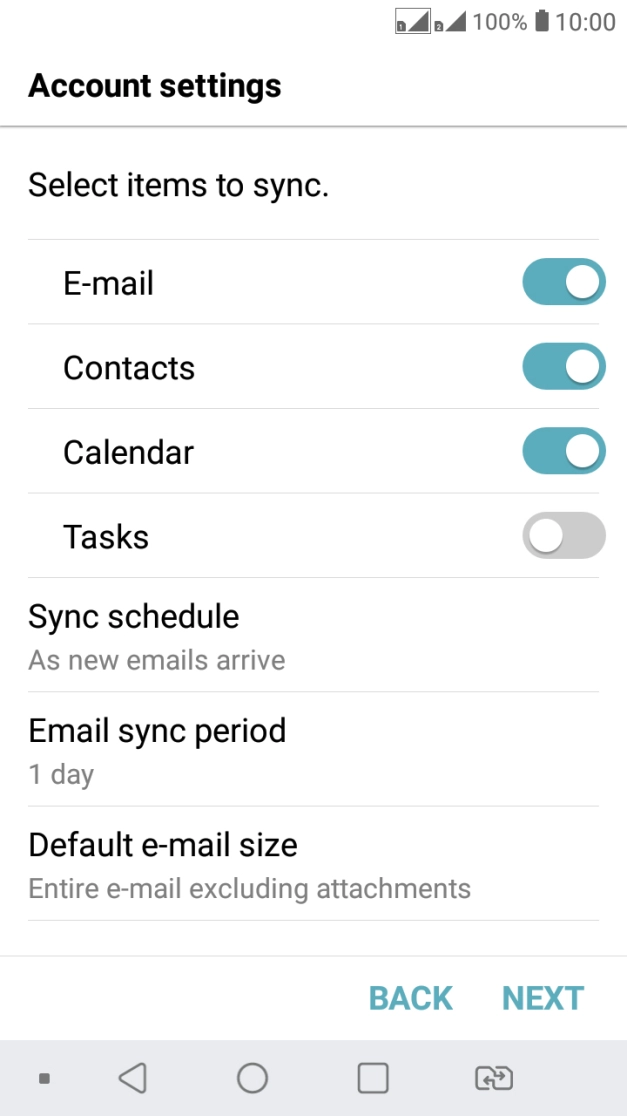 If this screen is displayed, you email account has been recognised and set up automatically. Follow the instructions on the screen to key in more information and finish setting up your phone.