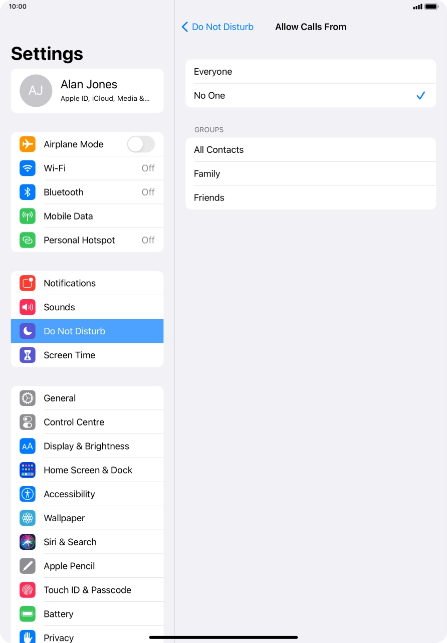 Press the required setting to select which contacts can call you even though Do Not Disturb is turned on.
