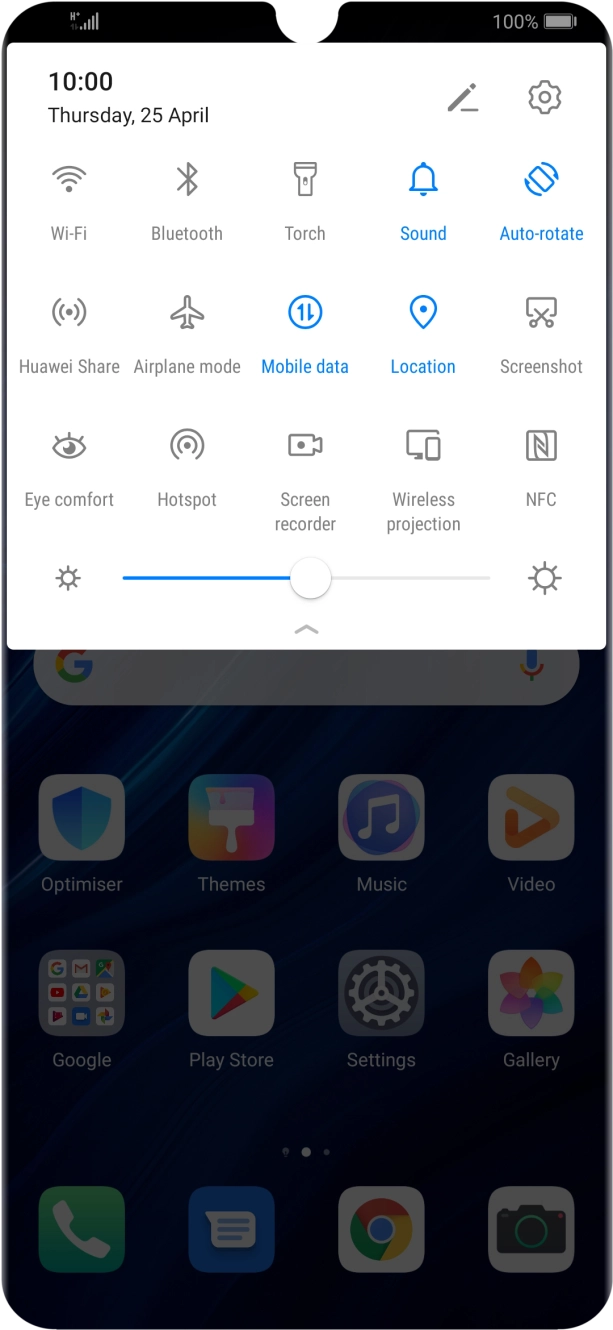 Press Mobile data to turn the function on or off.