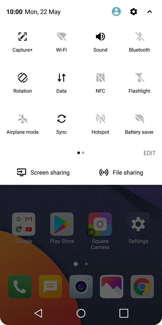 Press Data to turn the function on or off.