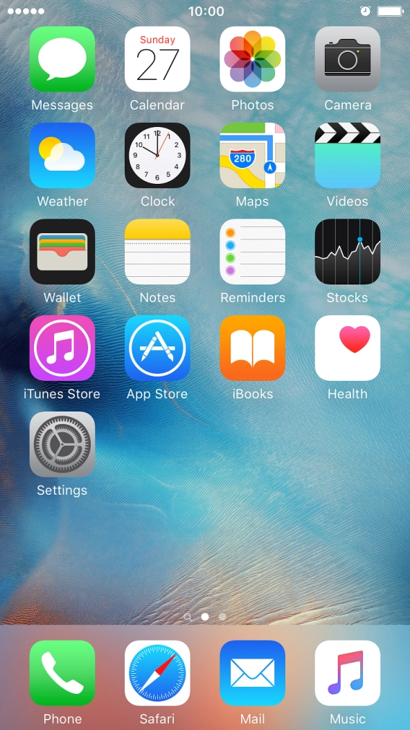 The alarm icon shows that the alarm is set.