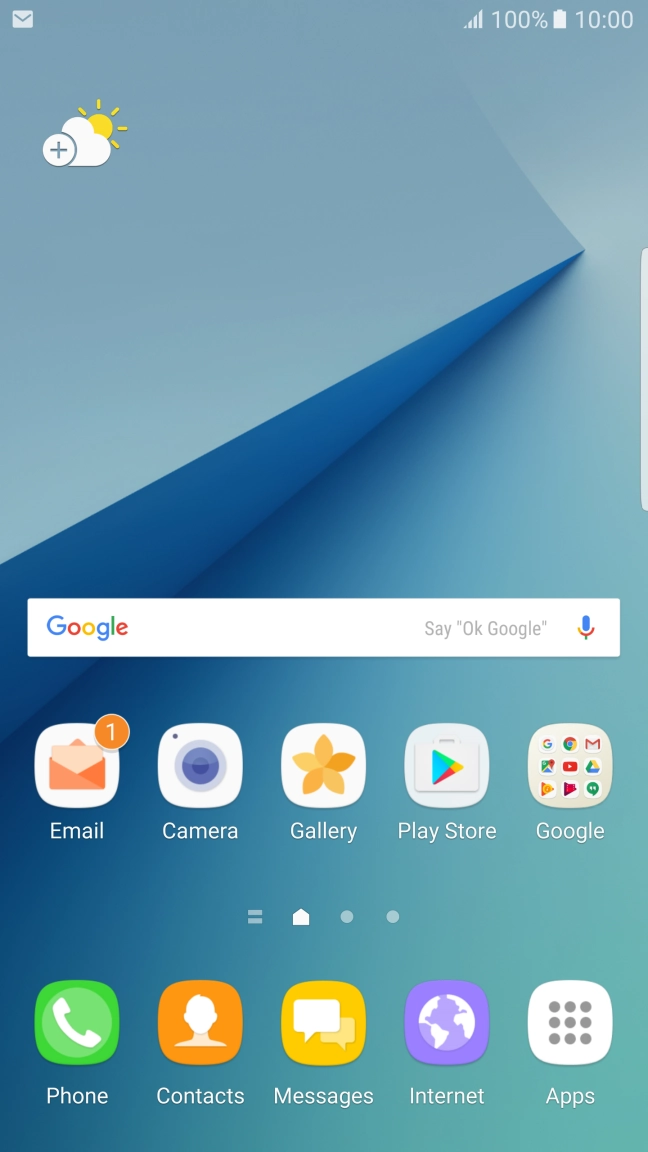 The email icon shows that you've received a new email.