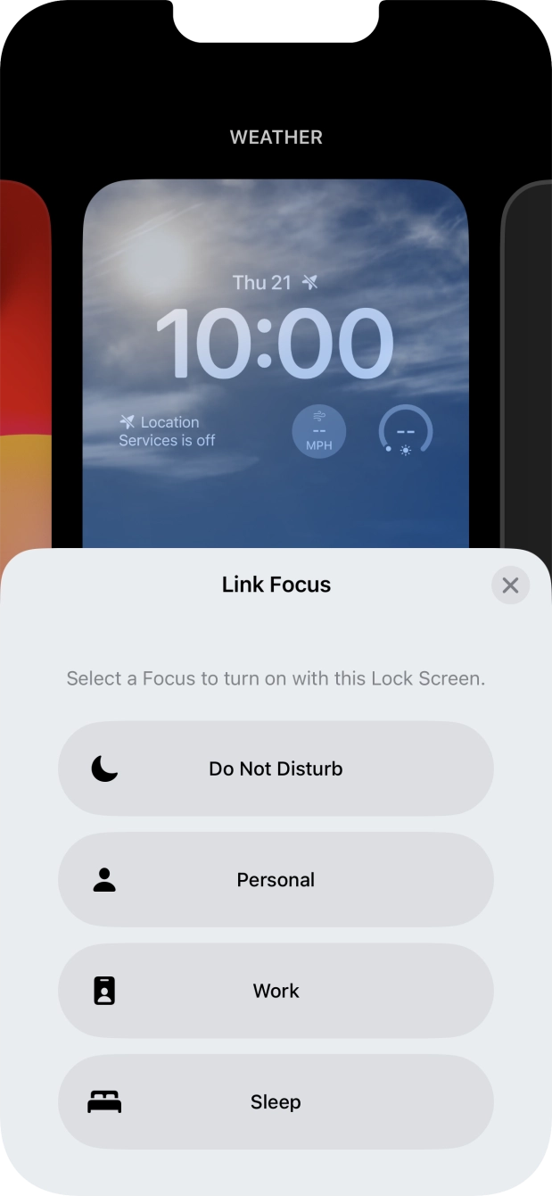 Press the required focus mode.