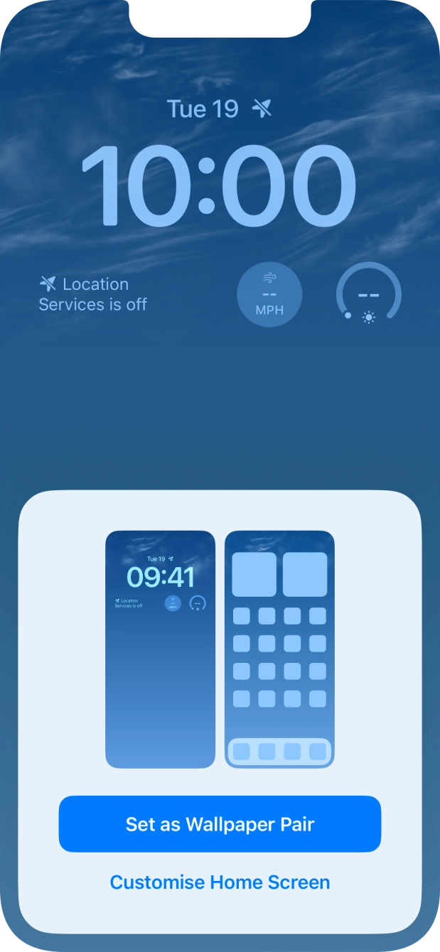 To use the same colour theme on the home screen, press Set as Wallpaper Pair.