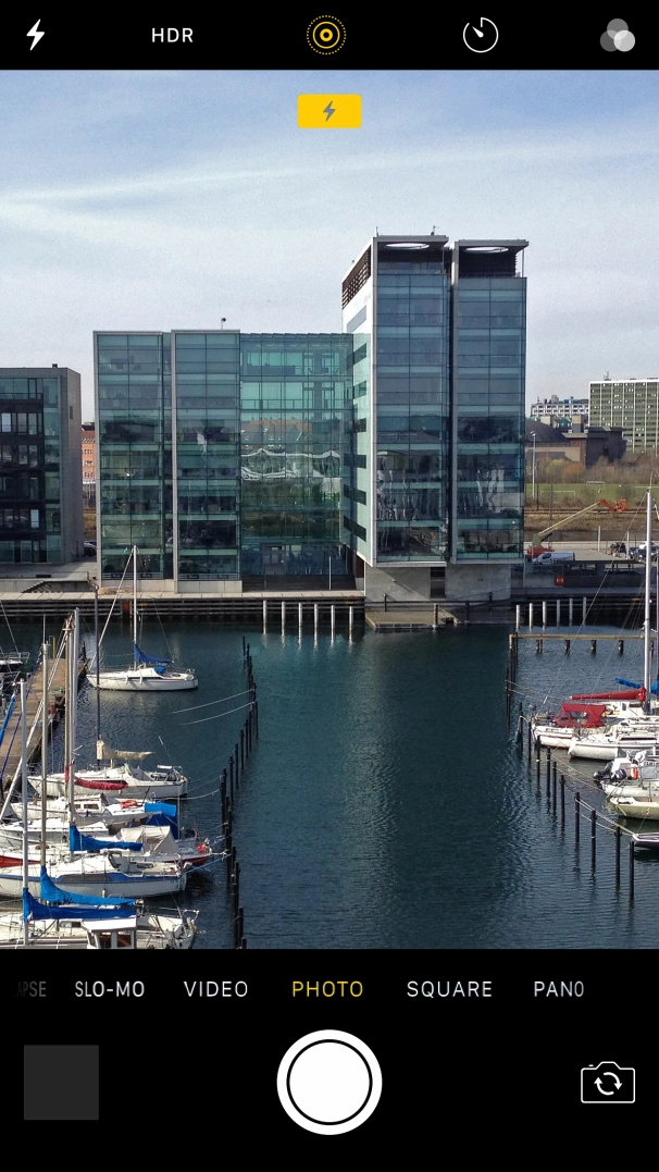 Press the flash icon.