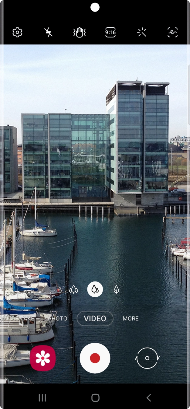 Press the video light icon.