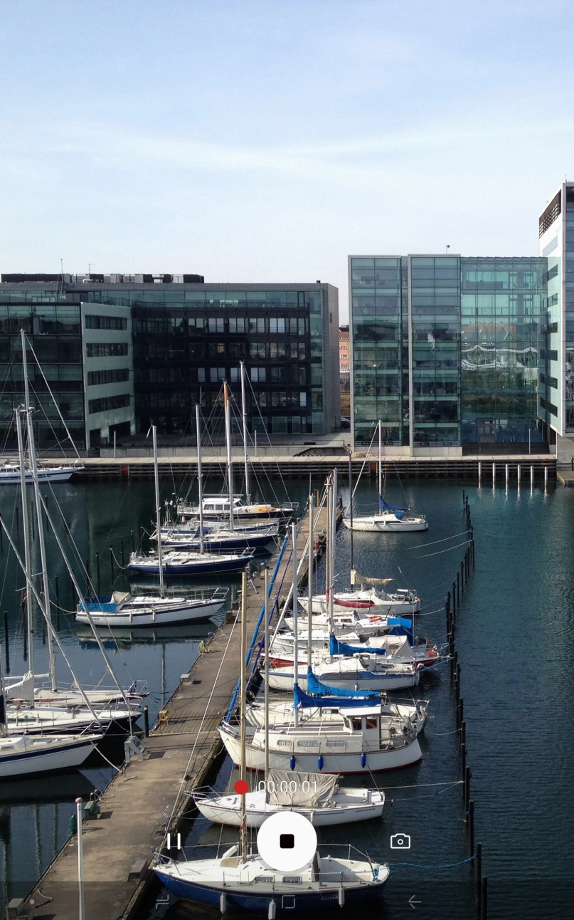 Press the stop icon to stop recording.