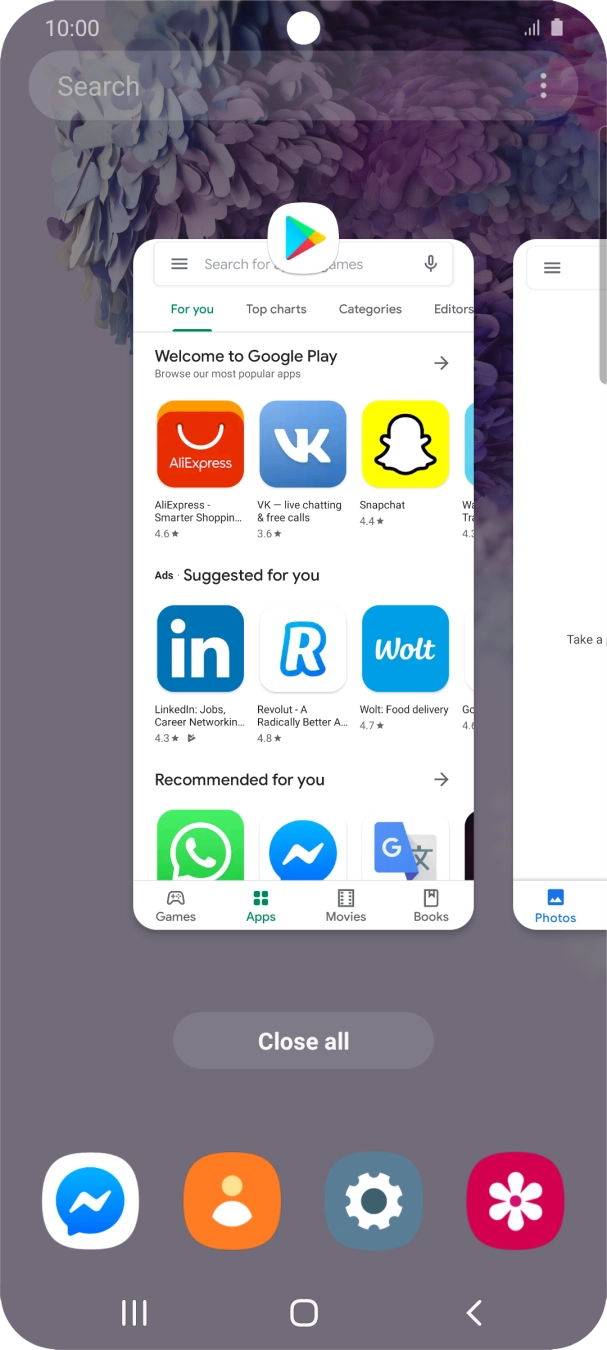 To end one running application, slide your finger upwards on the required application. To end one running application, slide your finger upwards on the required application.