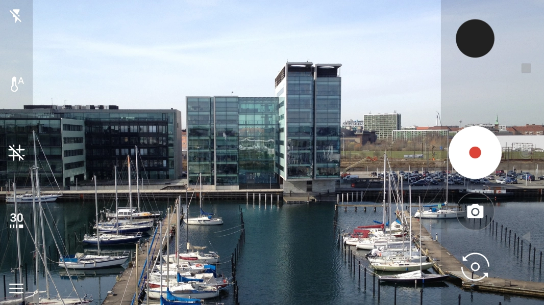 Press the video light icon repeatedly to select the required setting.