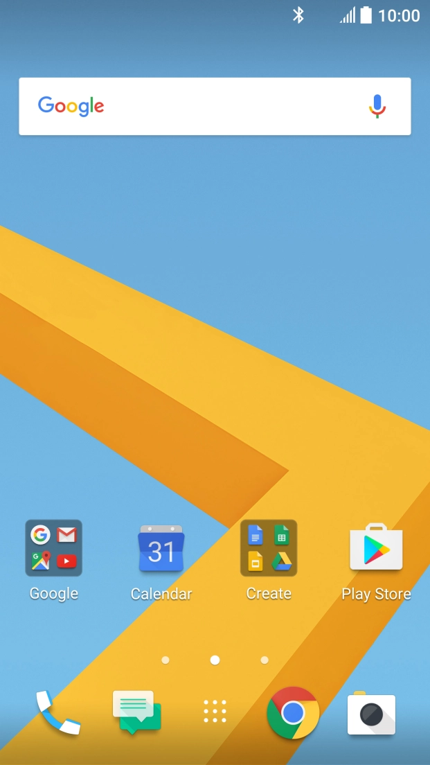 The Bluetooth icon shows that Bluetooth is turned on.