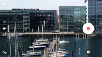 If the video recorder is turned on, press the camera icon.