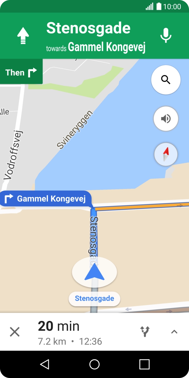 The travel information at the bottom of the screen shows your travel time, estimated time of arrival and distance to destination.