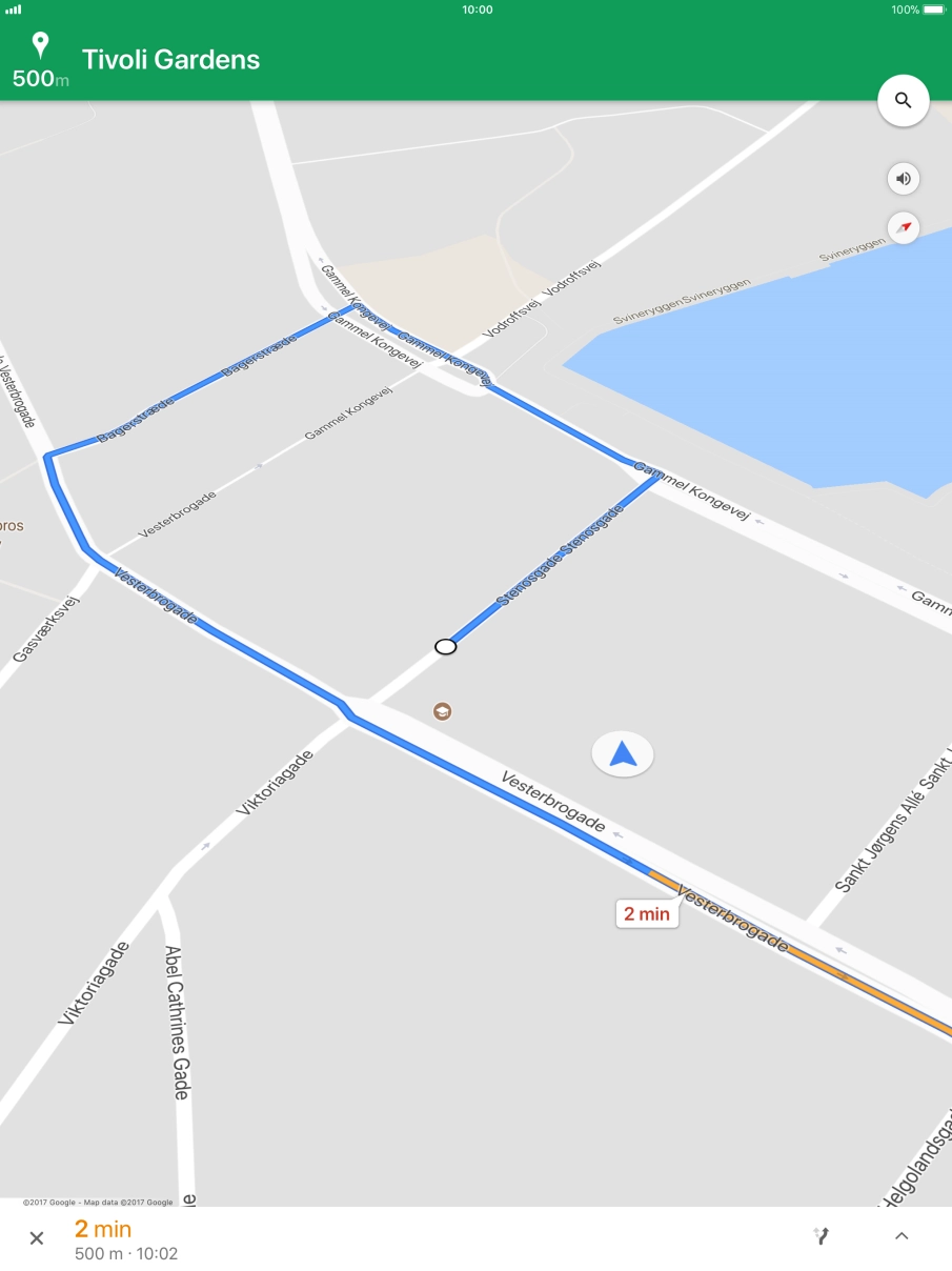 The travel information at the bottom of the screen shows your travel time, estimated time of arrival and distance to destination.