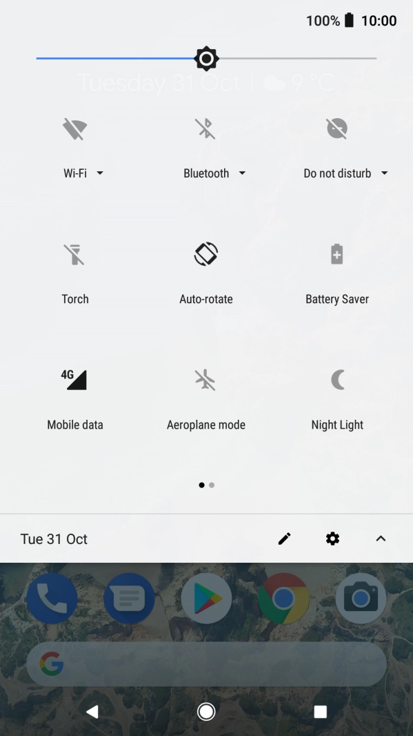 Press Mobile data to turn the function on or off.