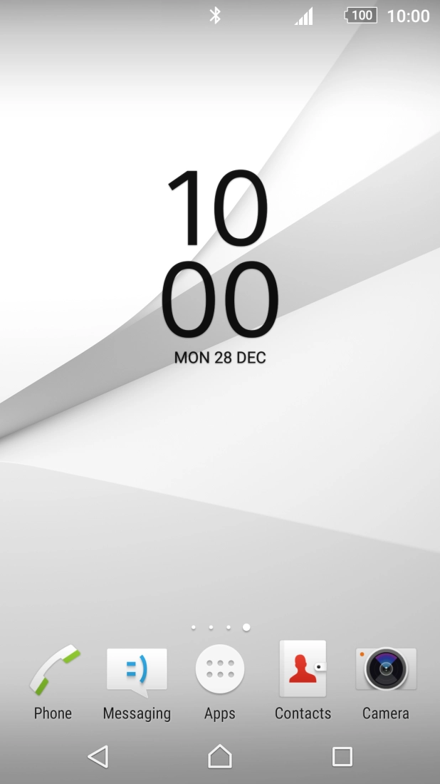 The Bluetooth icon shows that Bluetooth is turned on.