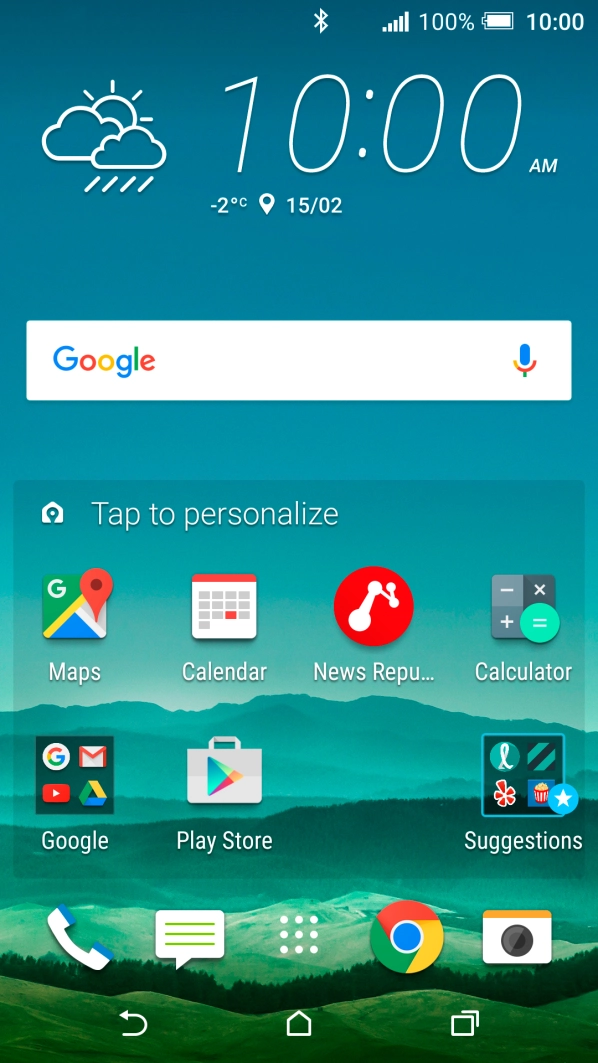 The Bluetooth icon shows that Bluetooth is turned on.