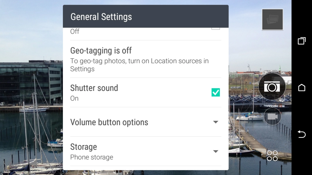 Press Geo-tag photos to turn the function on or off.
