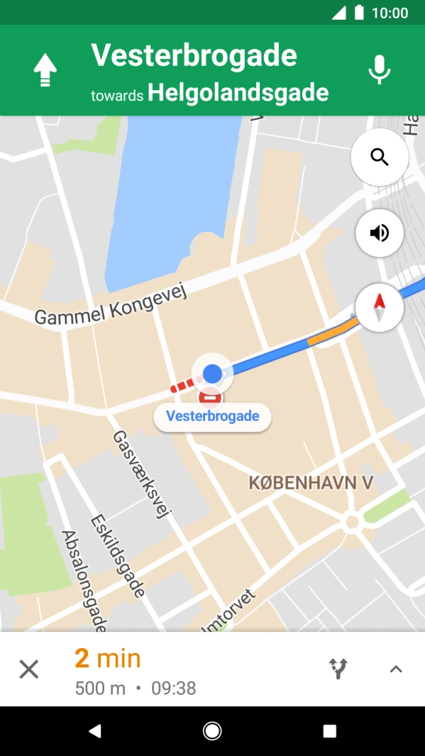 The travel information at the bottom of the screen shows your travel time, estimated time of arrival and distance to destination.