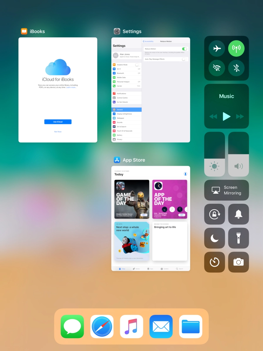 Press the Wi-Fi icon to turn the function on or off.
