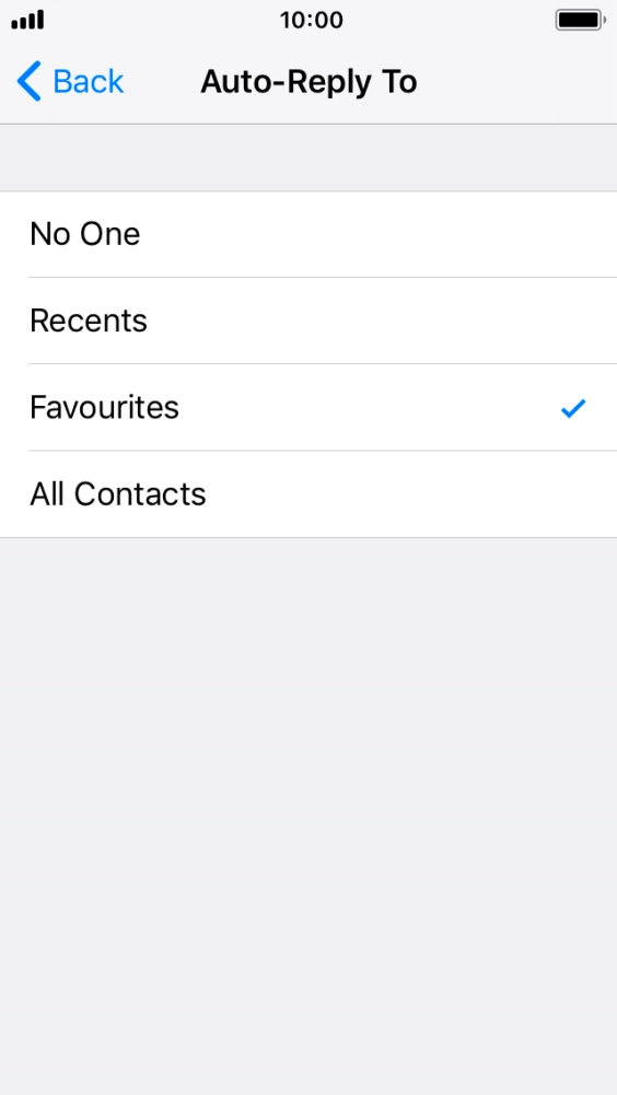 Press the required setting to select which contacts should automatically be notified that Do Not Disturb While Driving is turned on.
