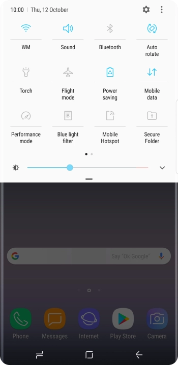 Press Mobile data to turn the function on or off. Press Mobile data to turn the function on or off.