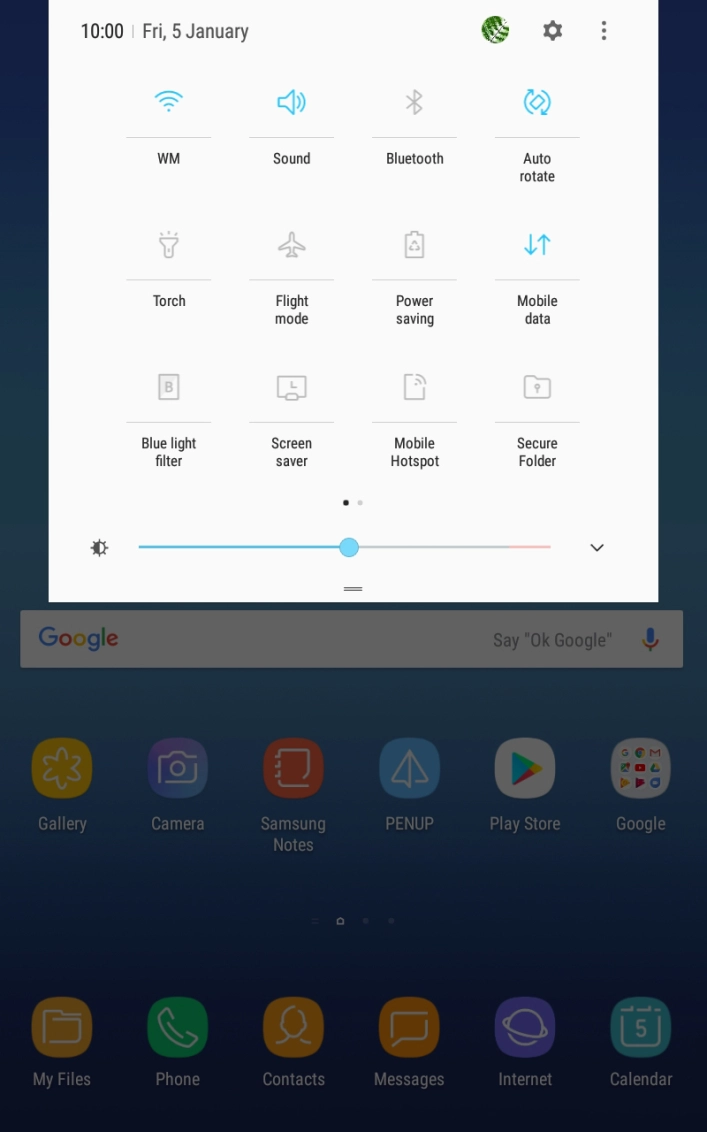 Press the flight mode icon to turn the function on or off. Press the flight mode icon to turn the function on or off.