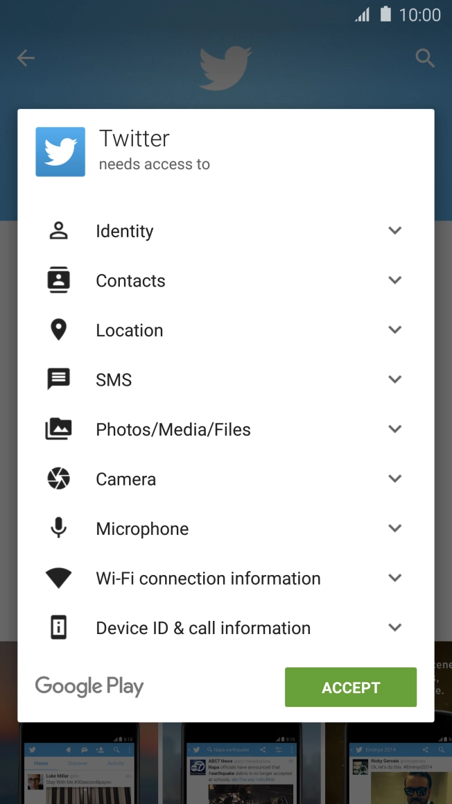 Press ACCEPT and wait while Twitter is installed. Press ACCEPT and wait while Twitter is installed.