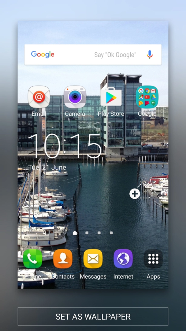 Press SET AS WALLPAPER.