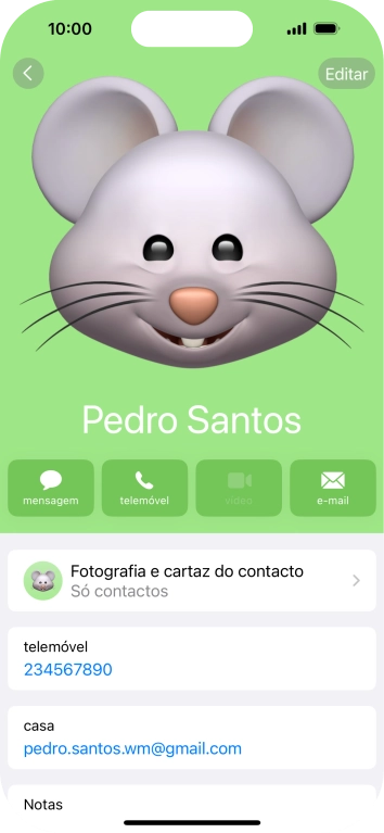 Para voltar ao ecrã inicial, deslize o dedo de baixo para cima a partir da base do ecrã.