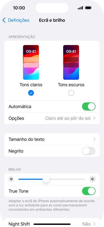 Quando ativar a função, prima Opções e siga as indicações no ecrã para escolher o período pretendido para o Modo Escuro.