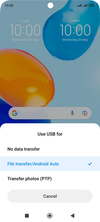 Press File transfer/Android Auto.