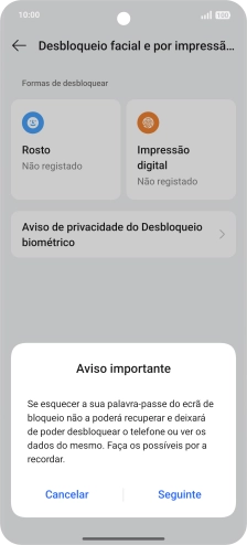 Prima Seguinte e siga as indicações no ecrã para estabelecer um código de bloqueio adicional.