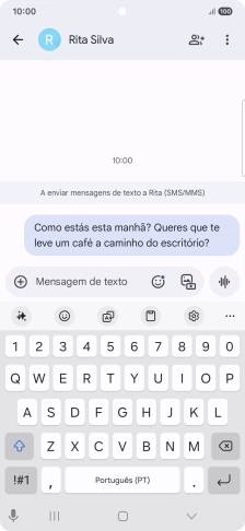 Comece uma conversa e prima o ícone de AI.
