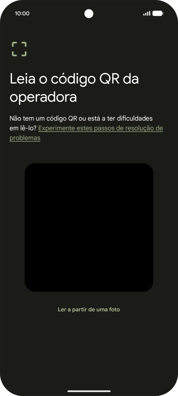 Para scanear o código QR enviado enquadre-o na moldura da câmara do telefone.